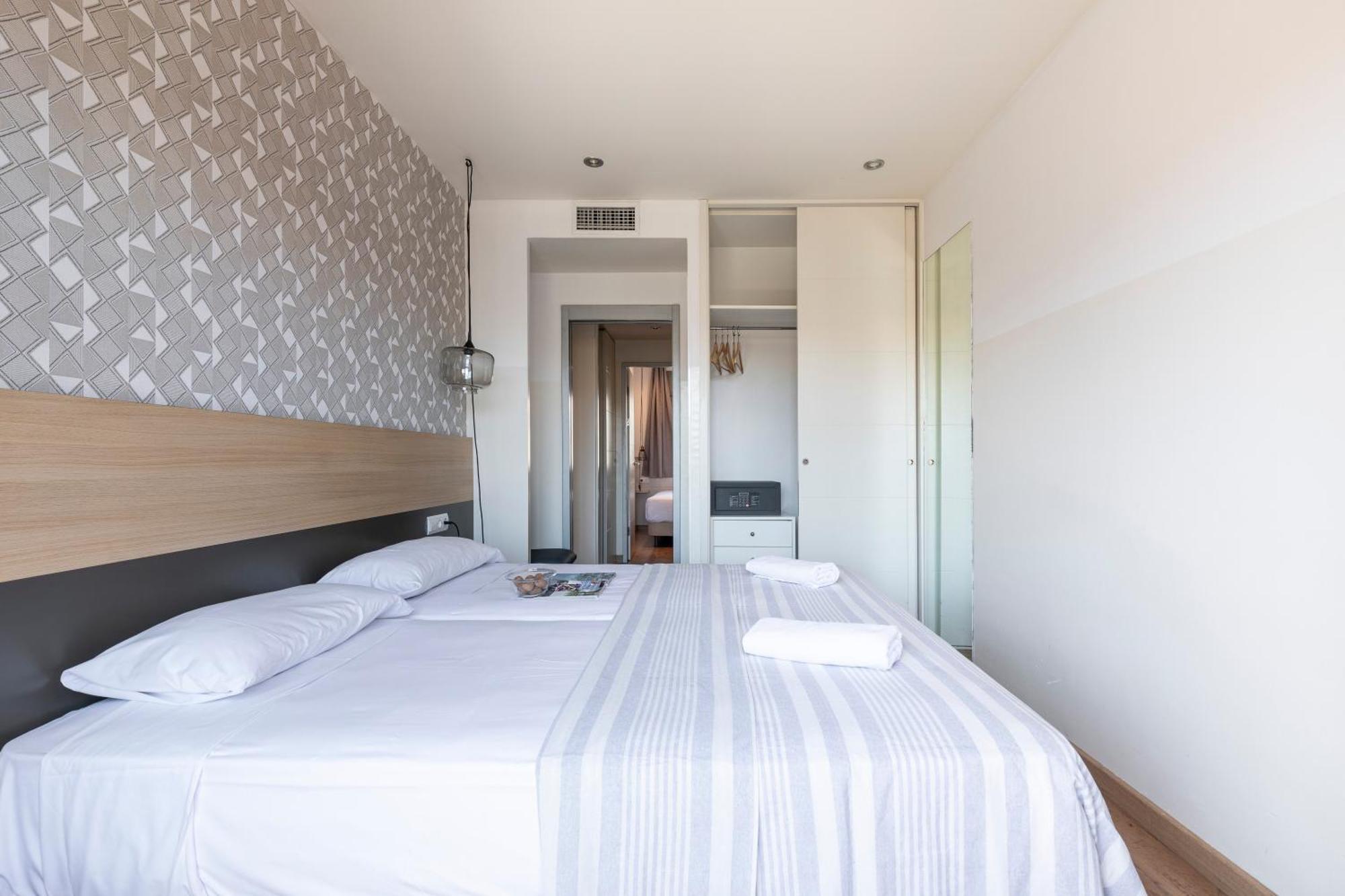 Appartamento Ab Sagrada Familia Premium Barcellona Esterno foto
