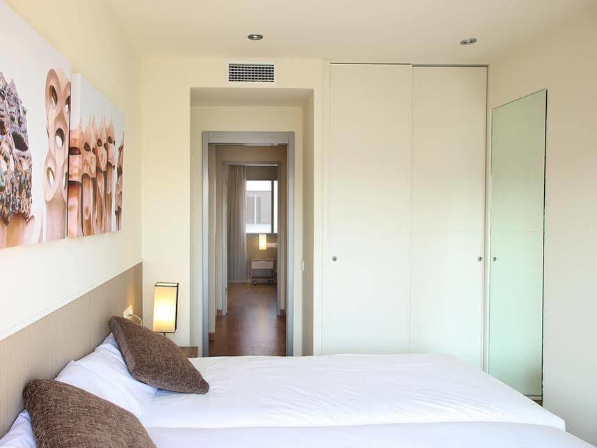 Appartamento Ab Sagrada Familia Premium Barcellona Esterno foto