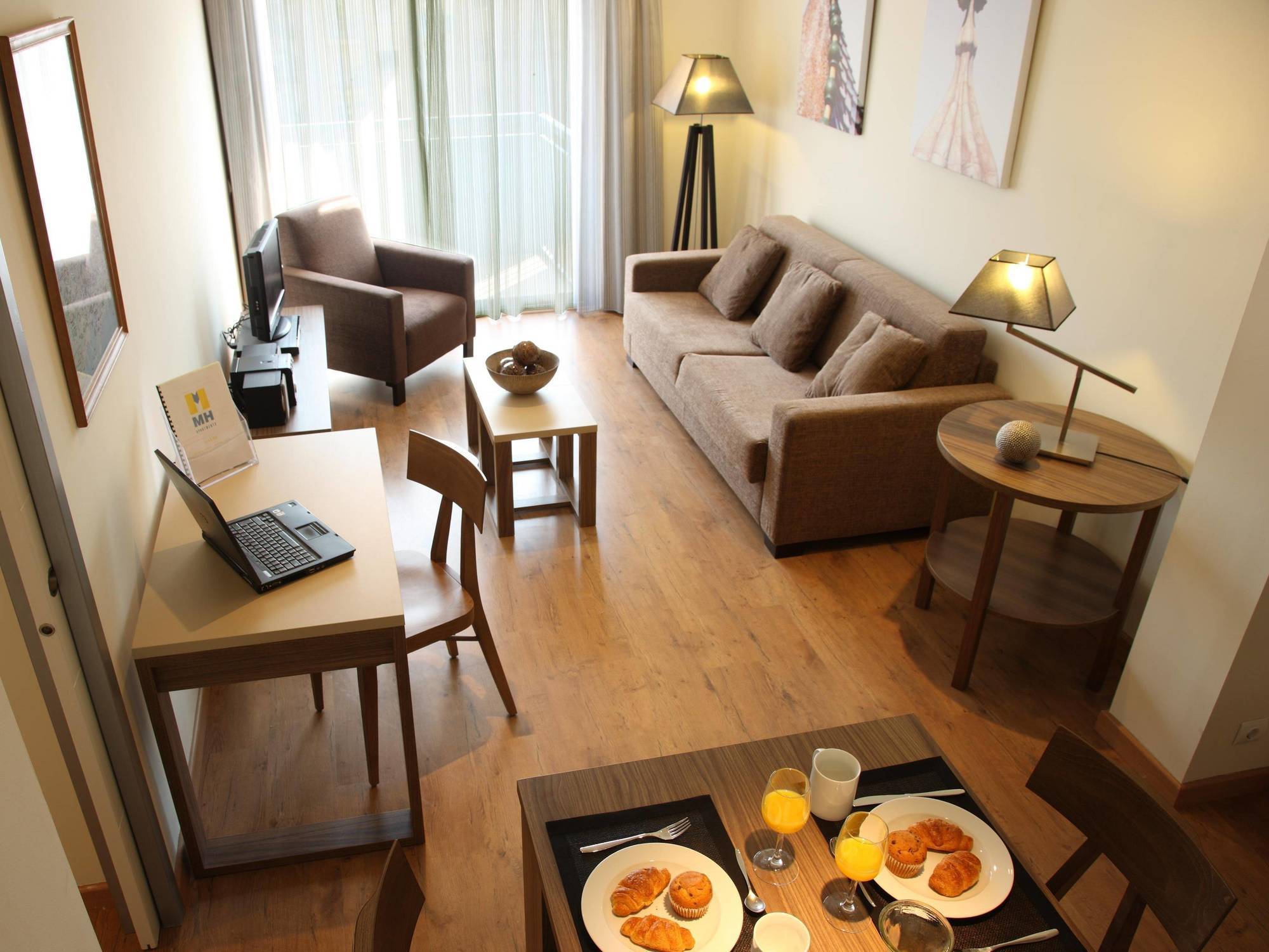 Appartamento Ab Sagrada Familia Premium Barcellona Esterno foto