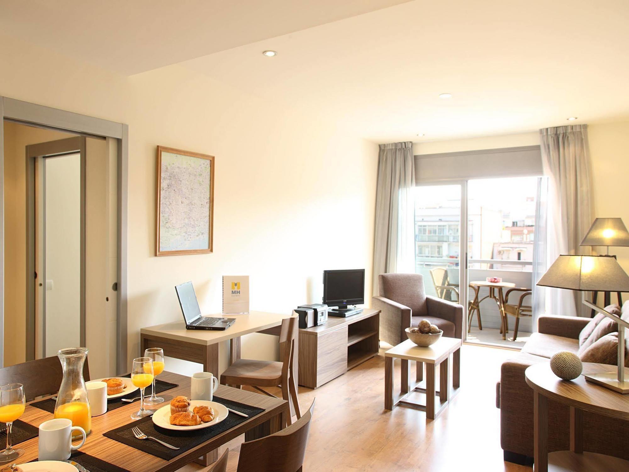 Appartamento Ab Sagrada Familia Premium Barcellona Esterno foto
